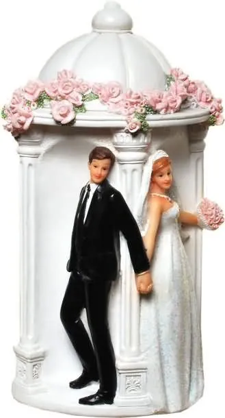 Hranilnik poročni par ob kapelici, 10x19cm, polymasa