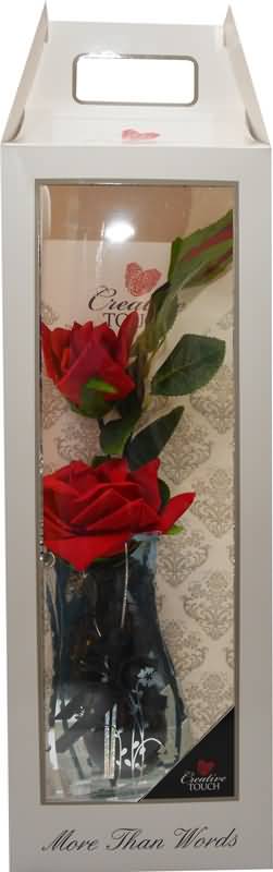 Vaza dekorativna s šopkom rdečih vrtnic, pvc/karton embalaža 46cm