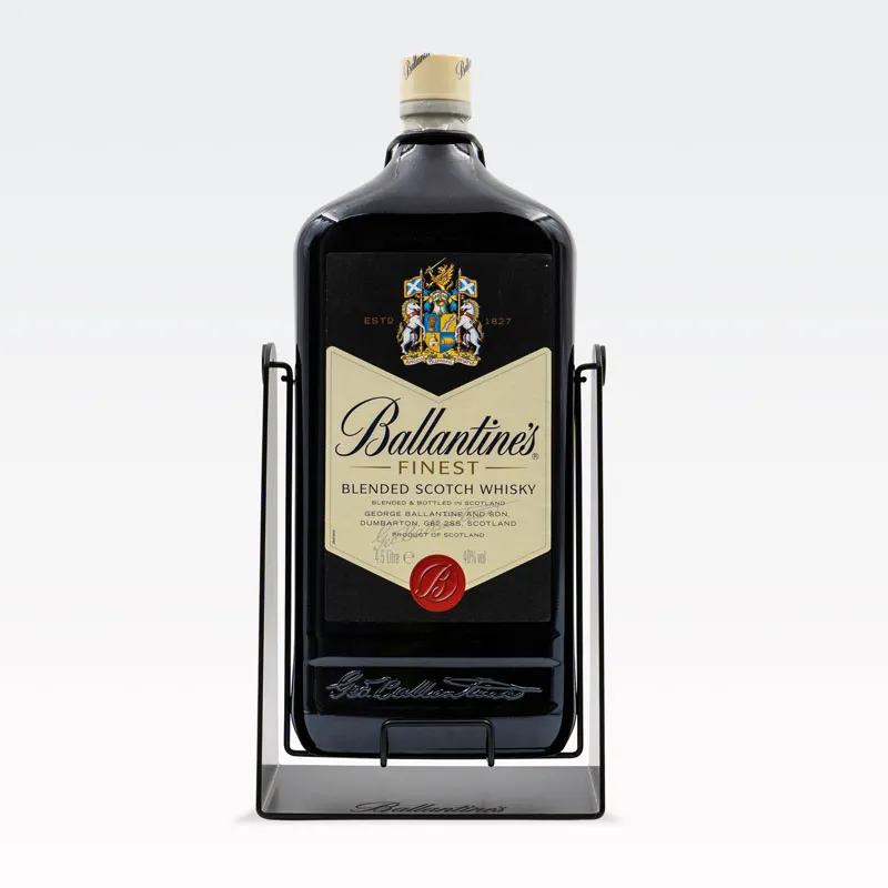 Whisky Ballantines 4.5l, na kovinskem stojalu