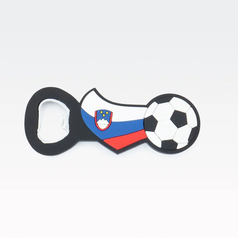 Odpirač, zastava in nogometna žoga, črn, guma, 11.5x4.5cm