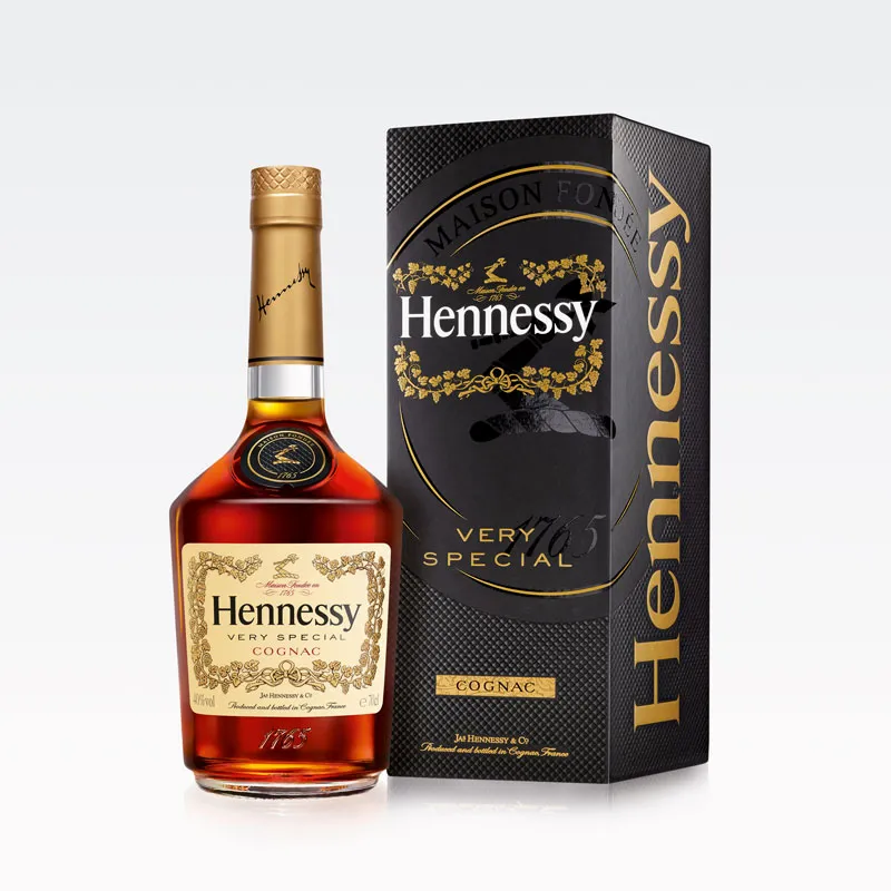 Konjak, Hennessy 0.70l, v darilni embalaži