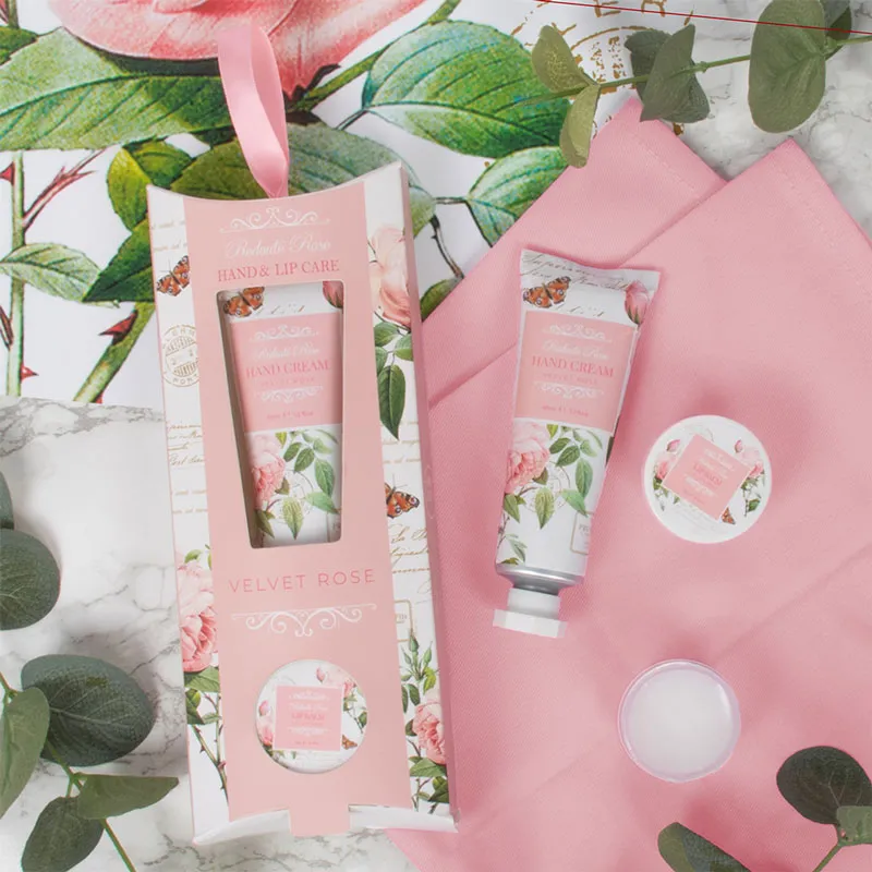 Darilni set Velvet Rose Redoute Rose, Hand &Lip care, 2/1, (krema za roke 40ml, balzam za ustnice 10g)