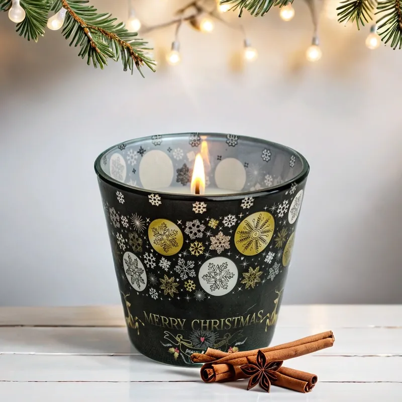 Sveča v steklenem kozarcu GOLD STAR, zvezdice, vonj cimet in pomaranča, 8.2cm