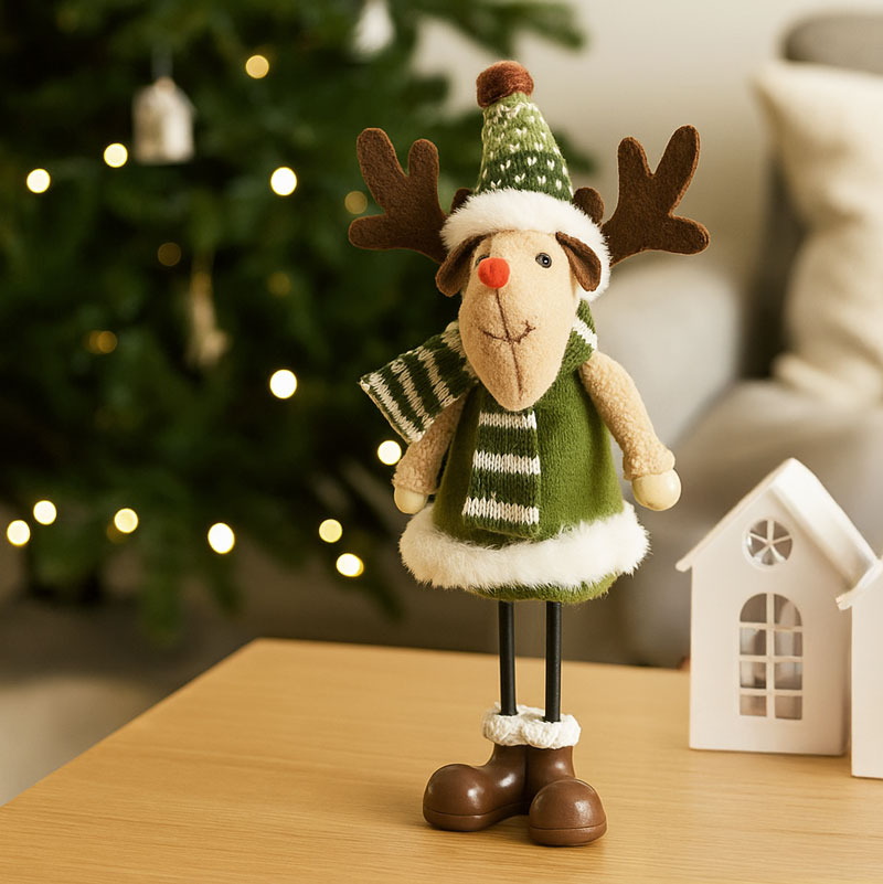 Jelenček Rudolf, stoječ, s pleteno kapo in šalom, 13x11x21cm, sort.