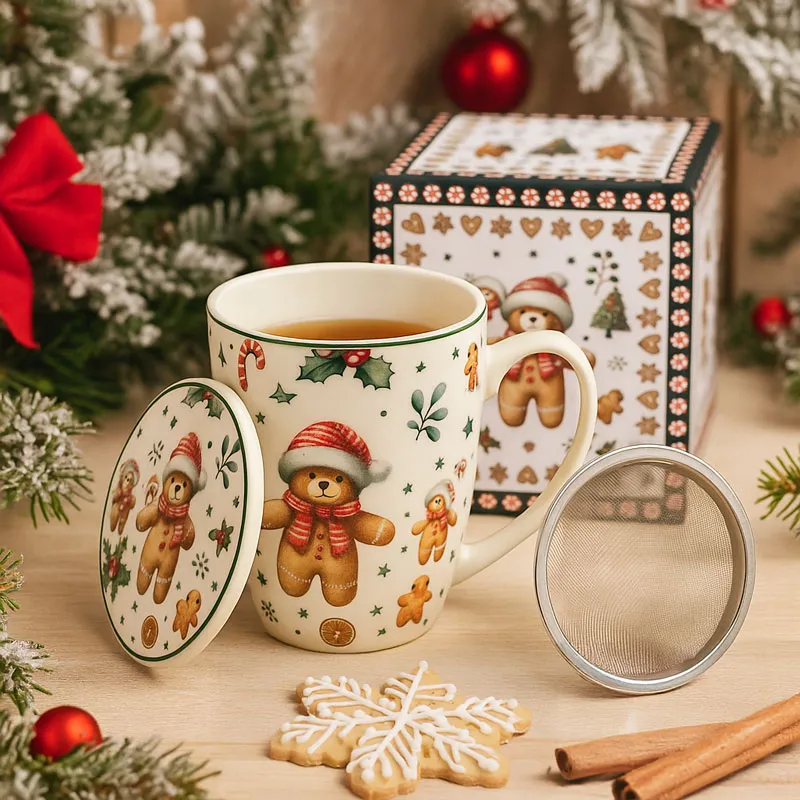 Skodelica s pokrovom in cedilko božični motiv, CHRISTMAS CUTIES, v darilni embalaži, 360ml, new bone, 11cm