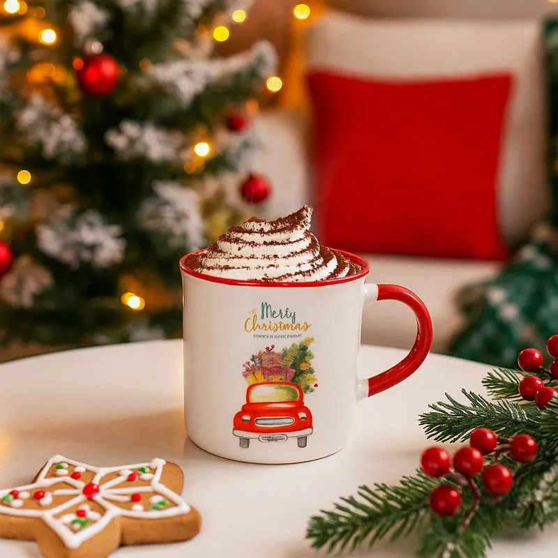 Lonček božični, bel z rdečim robom, avto, porcelan, 7.7x7.5cm, sort.