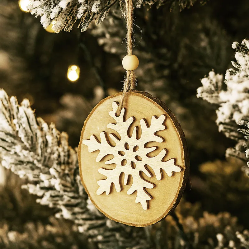 Obesek božični, lesen krog, snežinka, zlata, MDF, 8-9cm