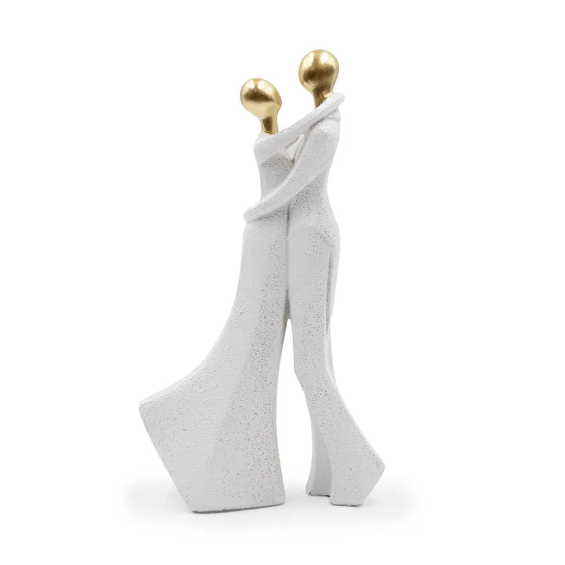 Skulptura, mladoporočenca v objemu, polimasa, 13x6.6x23.9cm