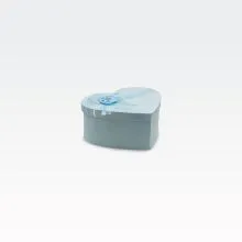 Darilna škatla, srce s pentljo, modra, kartonska, 26.5x22x7cm