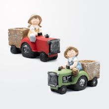 Cvetlični lonec, punčka/fantek na traktorju, polimasa, 47x18x35cm