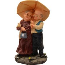 Dedek in babica stojita pod dežnikom 17,5x9,4x10cm