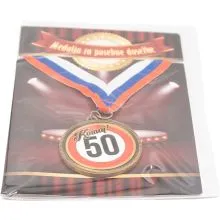 Medalja v darilni kuverti "Komaj! 50", kovinska, 5.5cm