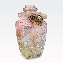 Gel za tuširanje/kopel Z LJUBEZNIJO v steklenički z brušenim vzorcem roza/zlata, z leseno dekoracijo v obliki srčka, z vonjem "Beach House", 420ml