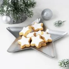 Pladenj, zvezda, umetna masa, 31x30x1.5cm, sort.