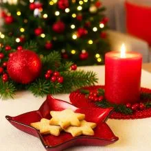 Pladenj steklen, zvezda, 21cm, sort.