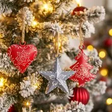 Obesek za smreko, kovinski, 5-6cm, sort.