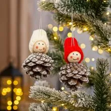 Obesek za smreko, storž z dekoracijo, 11cm, sort.