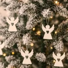 Obesek angelček, bel, 6/1, MDF, 6cm