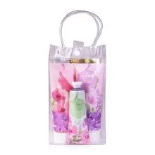 Kopalni set BLOSSOM, 200ml gel za tuširanje, 200ml mleko za telo, 60ml krema za roke in nohte, z vonjem Lilac Rose, v prozorni PvC vrečki