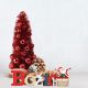 Božično drevo, okrašeno, rdeče, 30cm